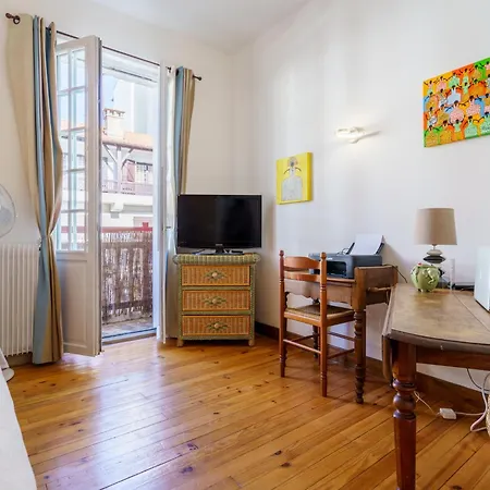 Apartment Orpia By Interhome Saint-Jean-de-Luz